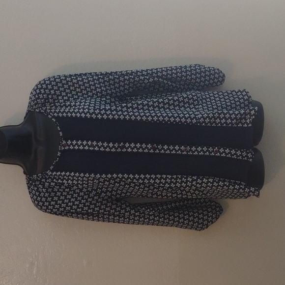 Collective concepts long sleeve blouse size medium - Picture 10 of 10